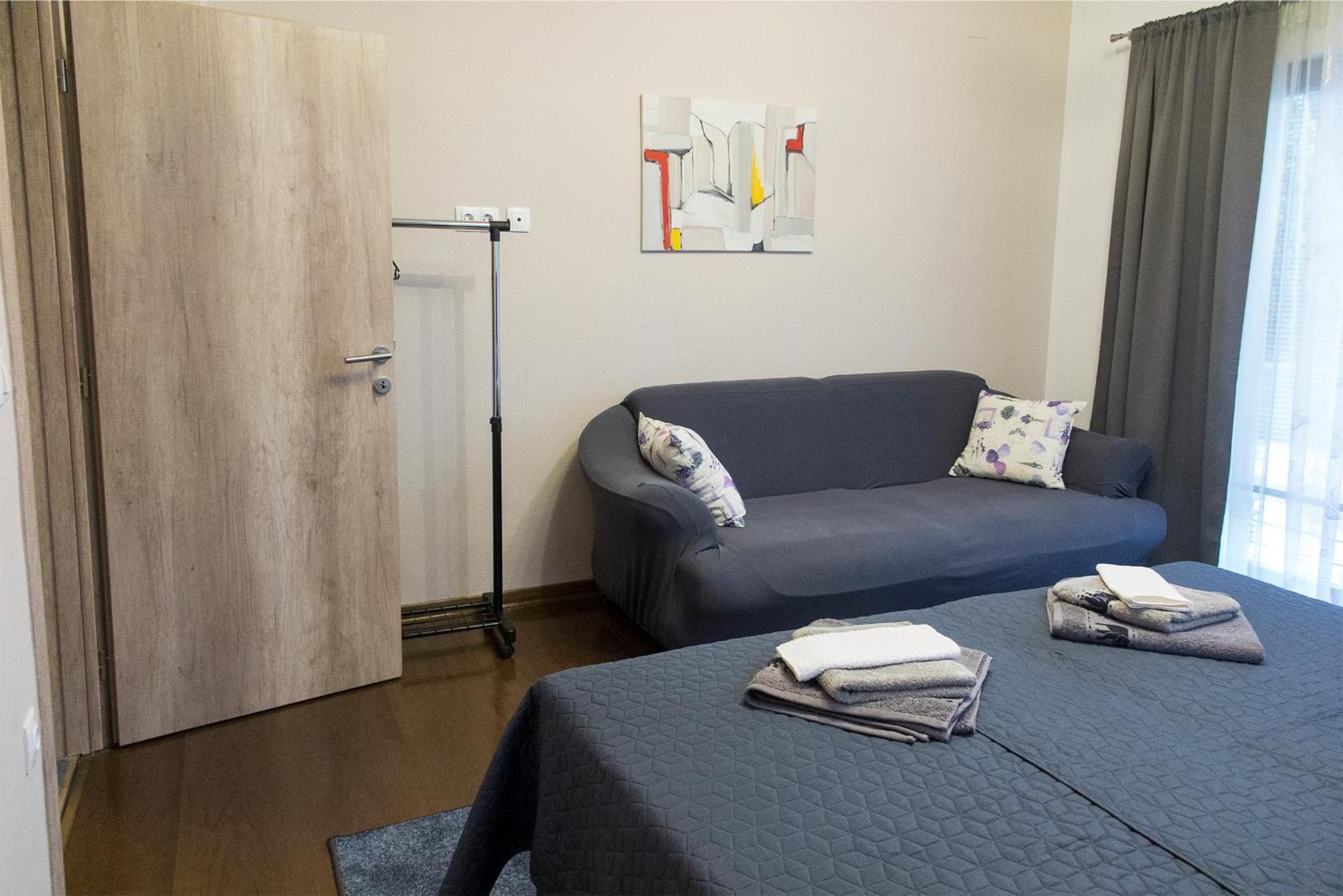 Apartment Garden Korana Karlovac Εξωτερικό φωτογραφία