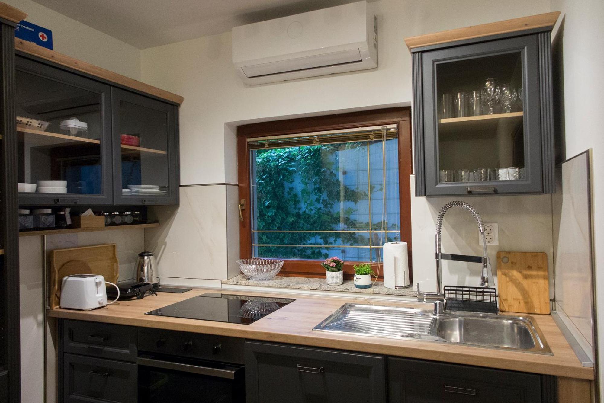 Apartment Garden Korana Karlovac Εξωτερικό φωτογραφία