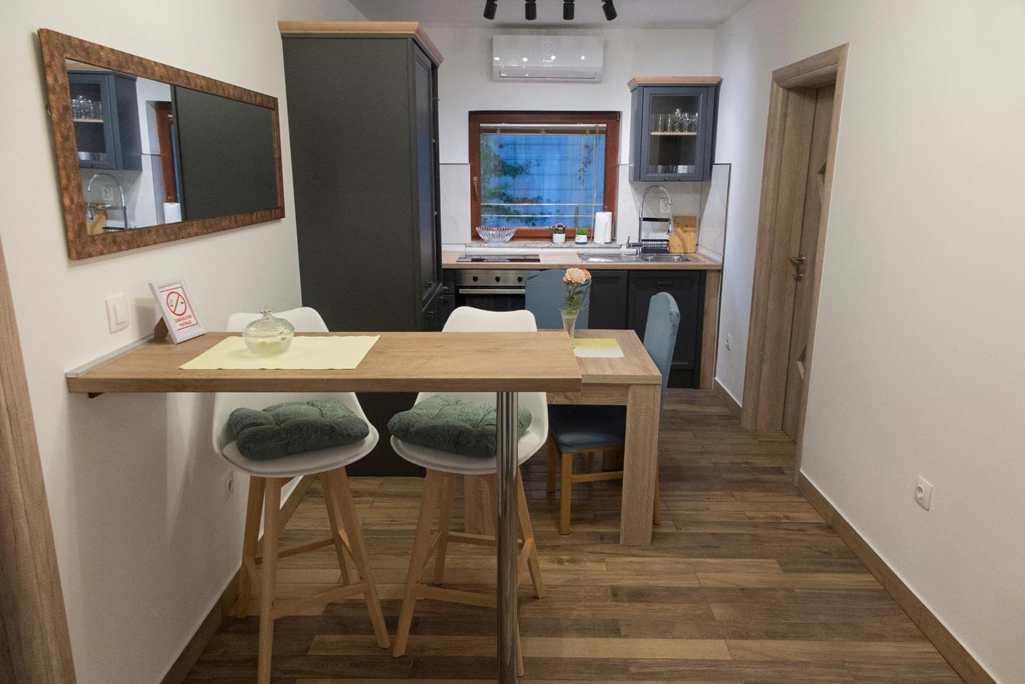 Apartment Garden Korana Karlovac Εξωτερικό φωτογραφία