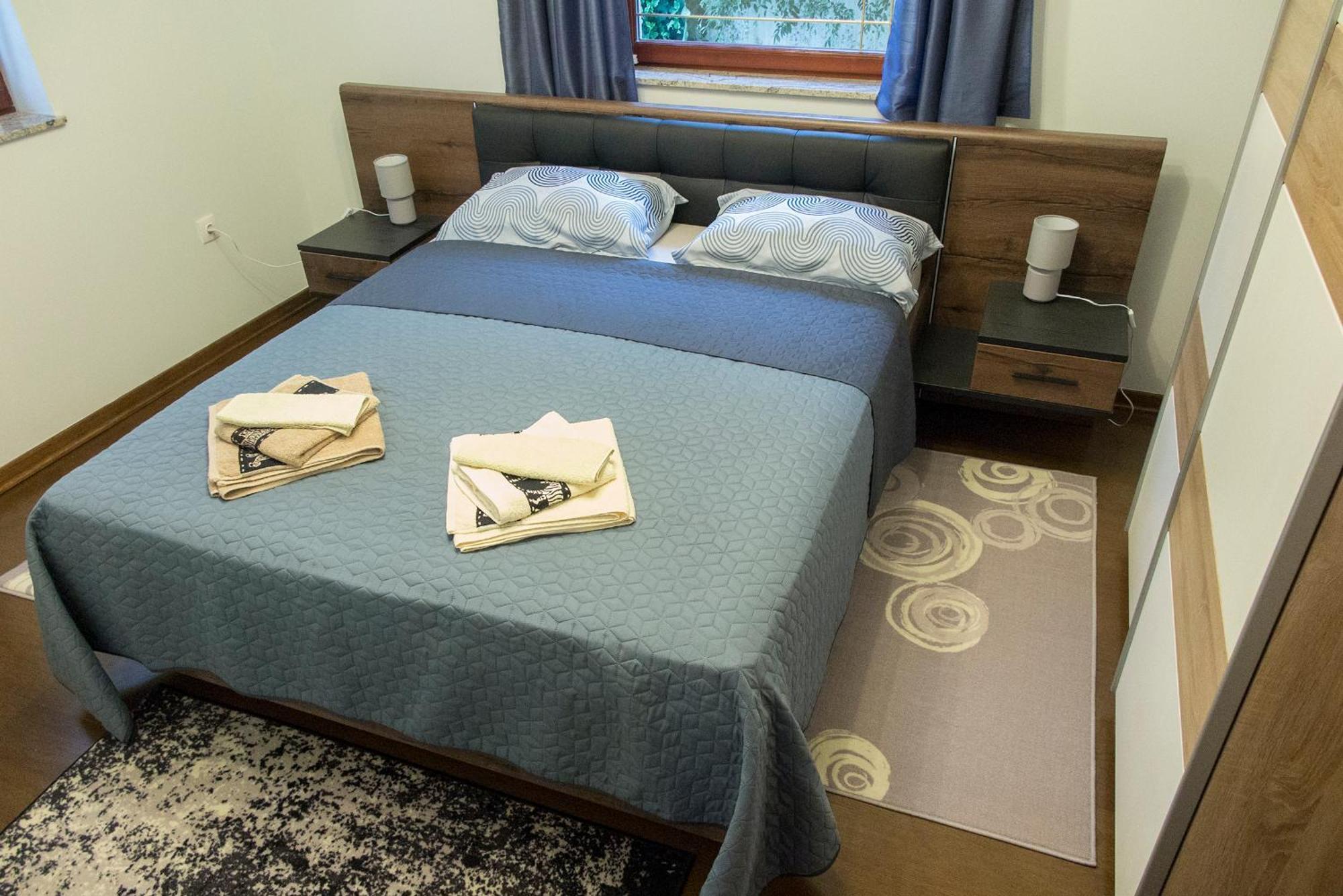 Apartment Garden Korana Karlovac Εξωτερικό φωτογραφία