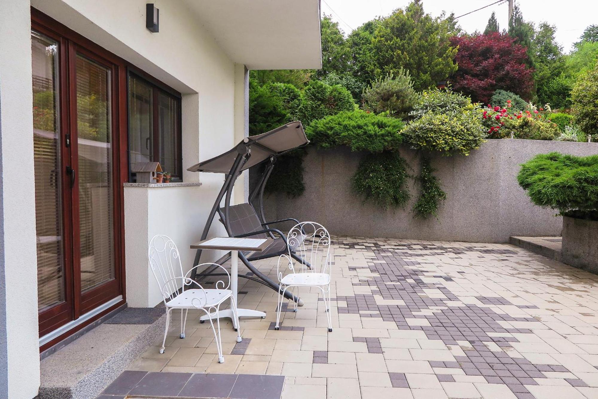 Apartment Garden Korana Karlovac Εξωτερικό φωτογραφία