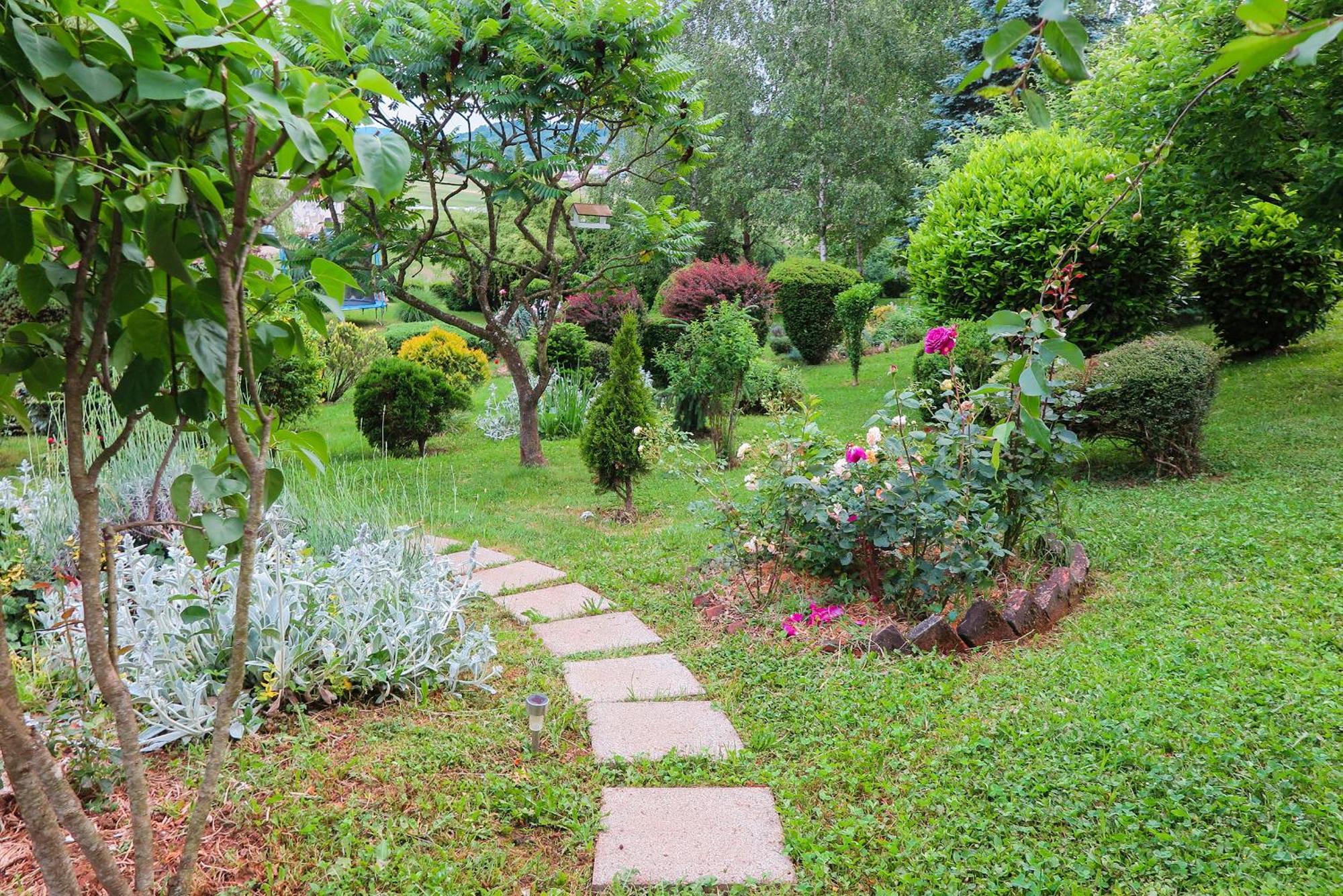 Apartment Garden Korana Karlovac Εξωτερικό φωτογραφία
